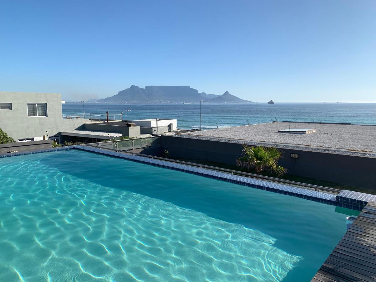 Heaven On Earth - Blouberg Beachfront Self-Catering Apartment Блаубергстранд Экстерьер фото
