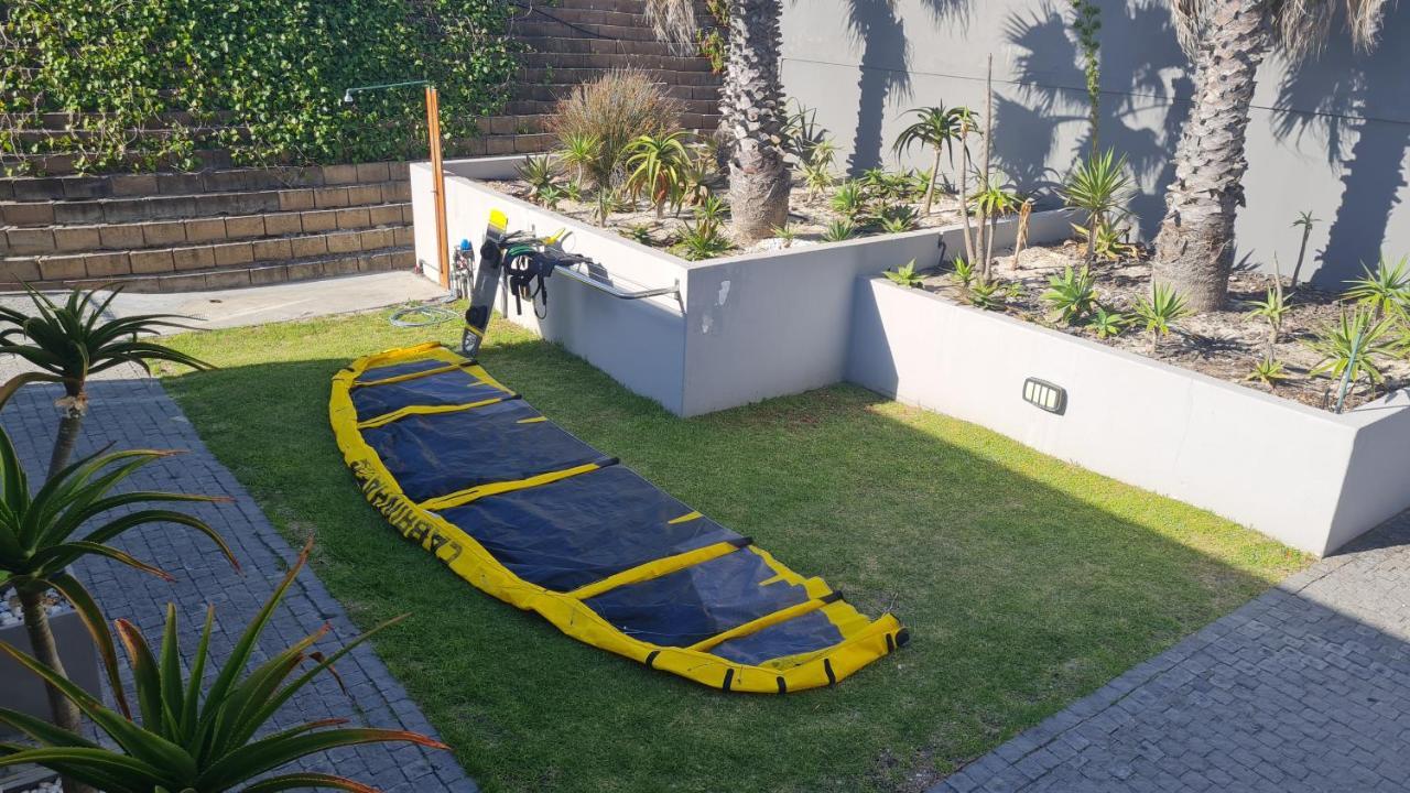 Heaven On Earth - Blouberg Beachfront Self-Catering Apartment Блаубергстранд Экстерьер фото